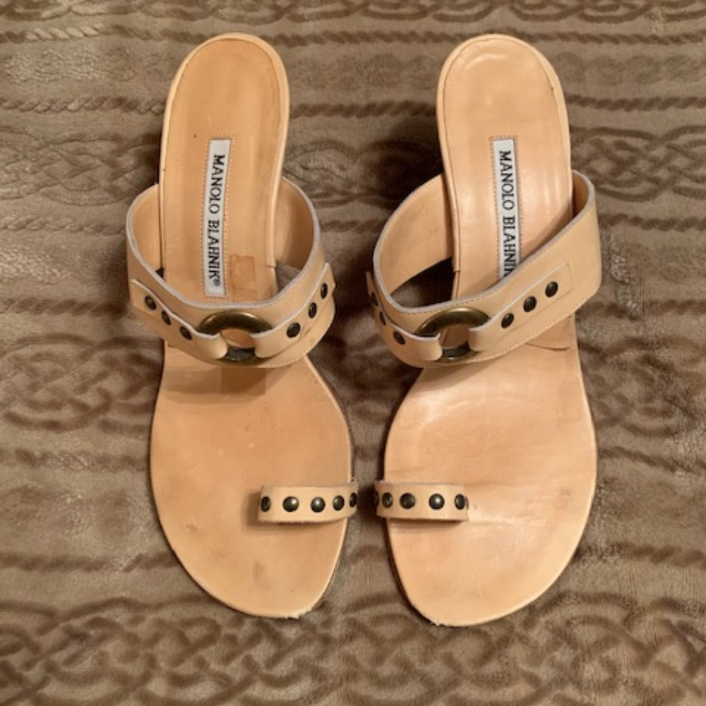 *Re-Posh* Manolo Blahnik Kitten Heel Sandals